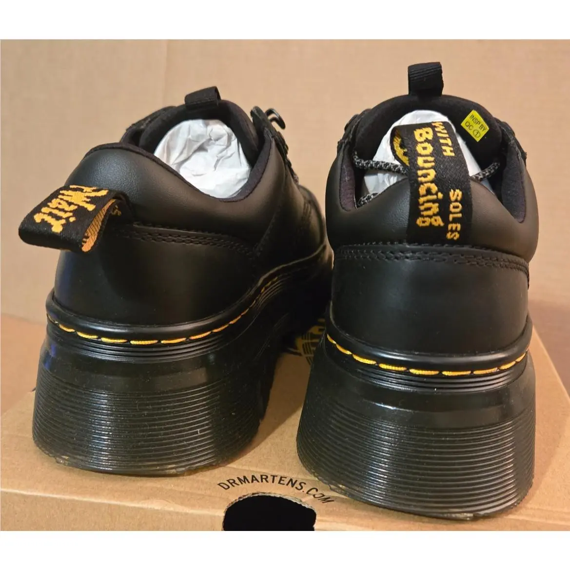Dr. Martens shoes - Tarik Lo Leather - Tarik Leather - 31648001 - Black (UPC: 190665628074) 2