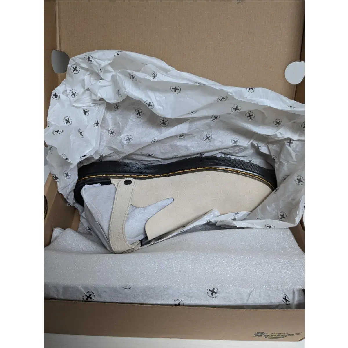Dr. Martens shoes - Dr. Martens Carlson - Martens Carlson - Beige 0