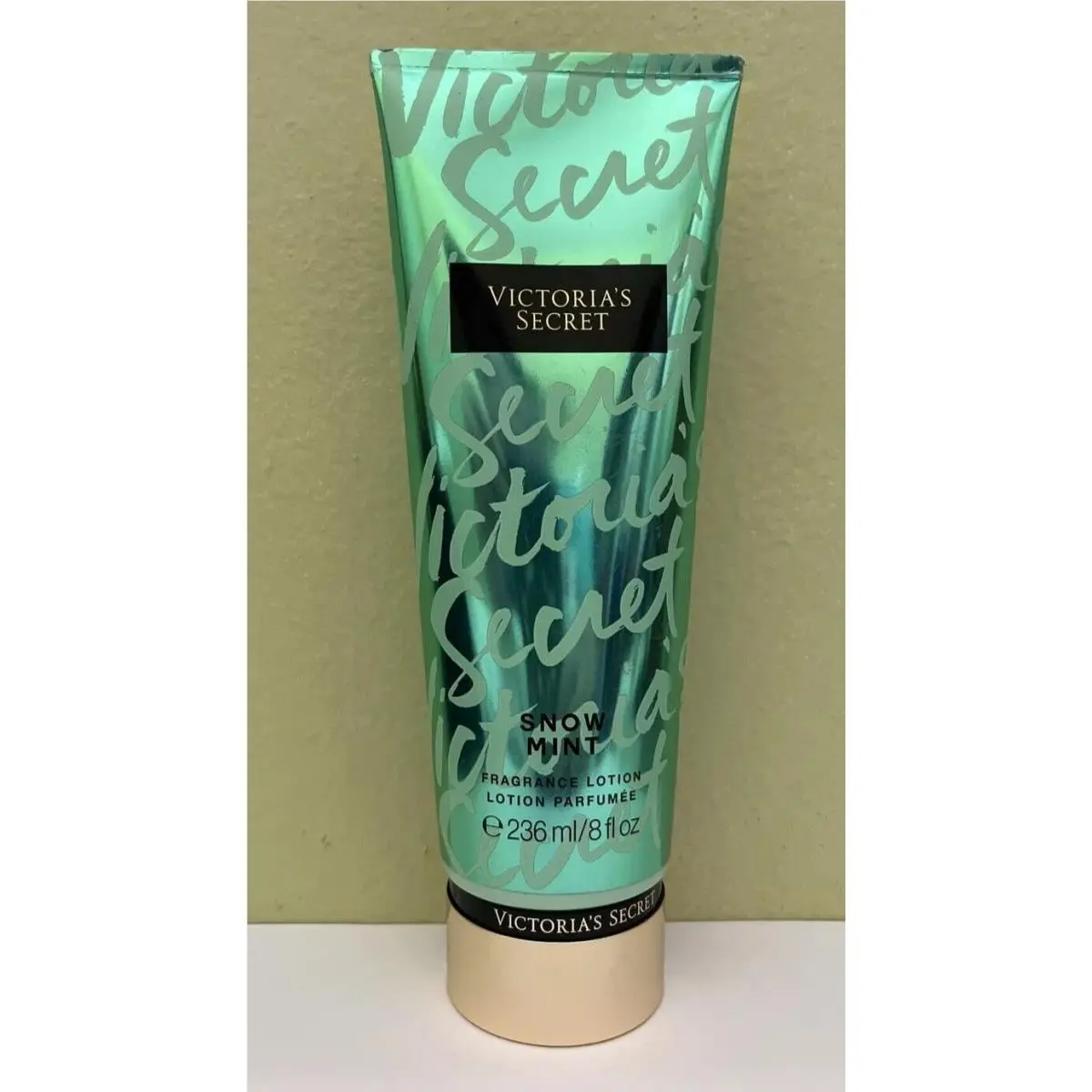 Victoria`s Secret Snow Mint Perfume Body Lotion Rare 8oz 240ml