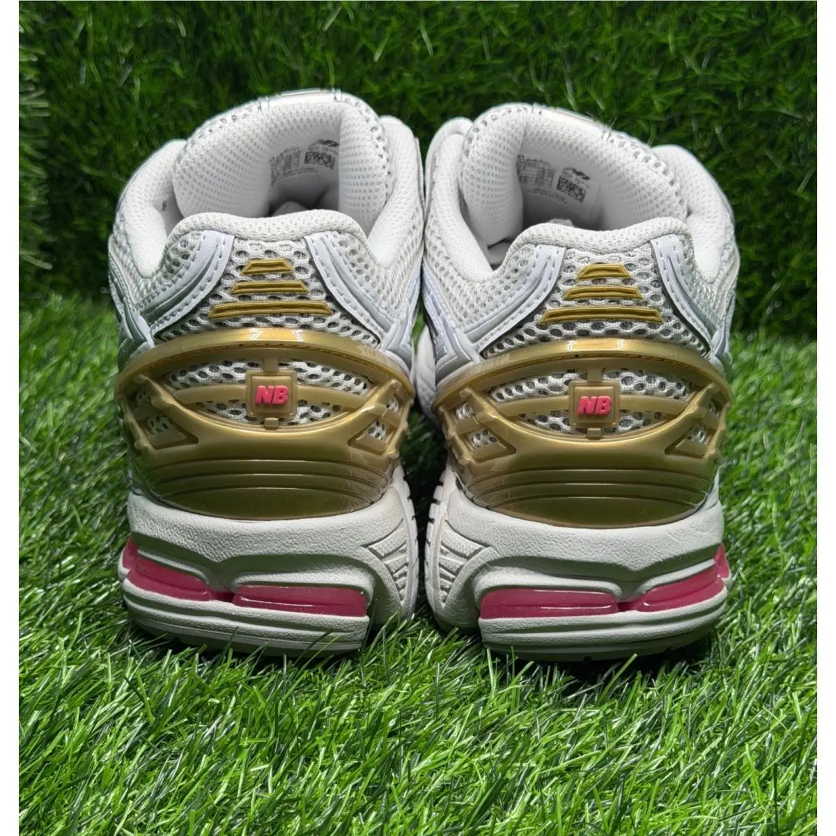 New Balance shoes - New Balance 1906R - White 3