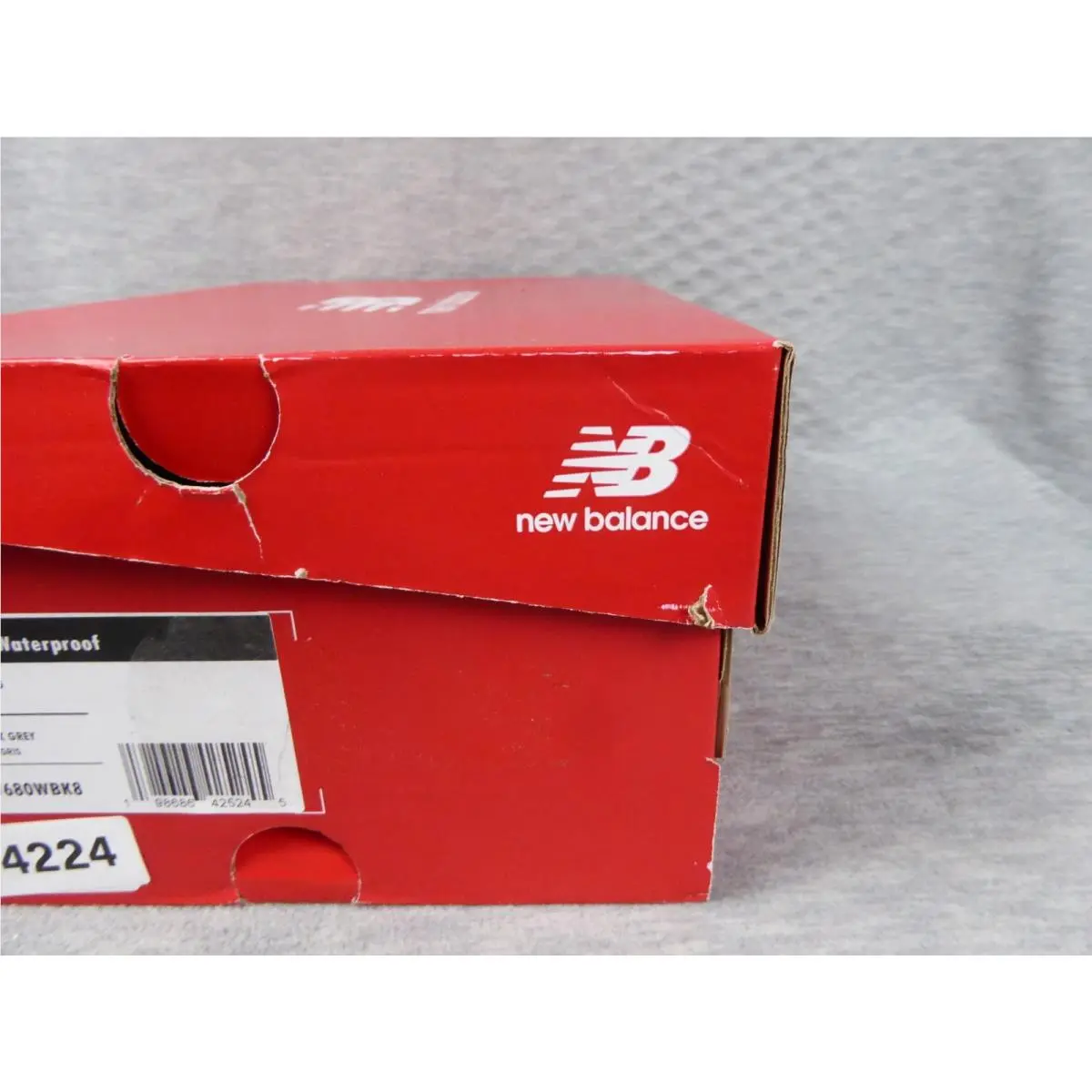 New Balance shoes - New Balance Fresh Foam 680 V8 - Black 9