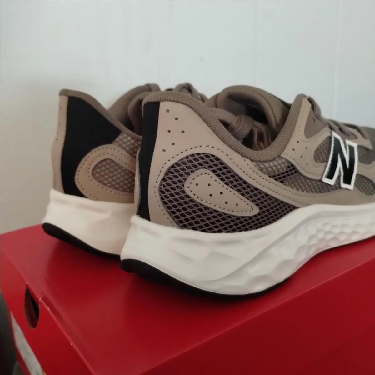 New Balance shoes - Brown 2