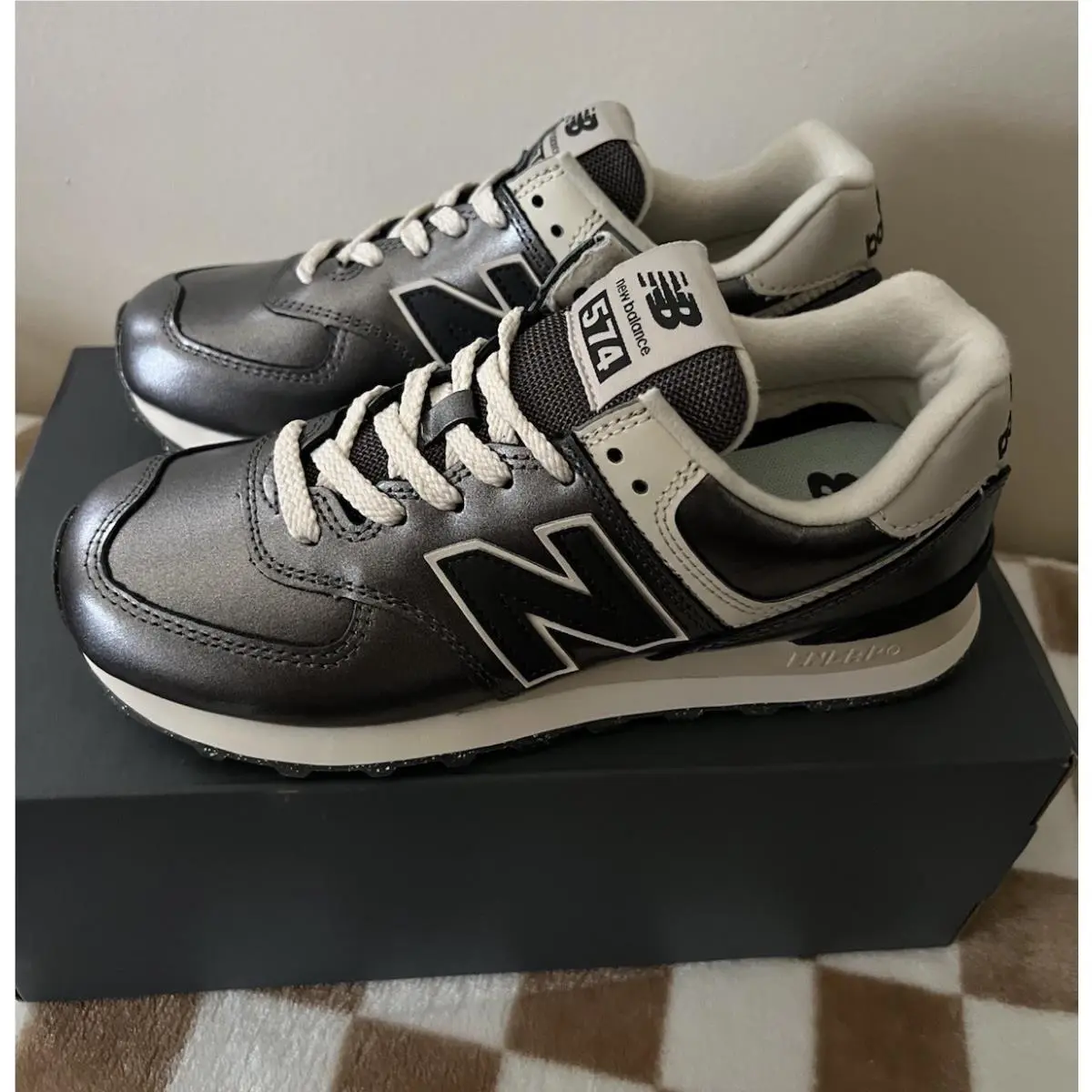 New Balance shoes - New Balance 574 - WL574MGS - Metallic Bronze/Black 6