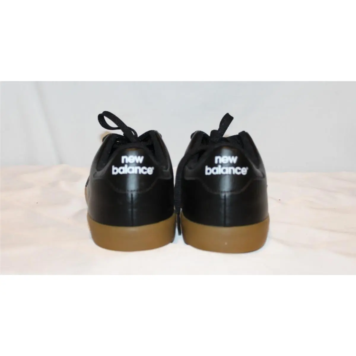 New Balance shoes - New Balance 210 - Black 4
