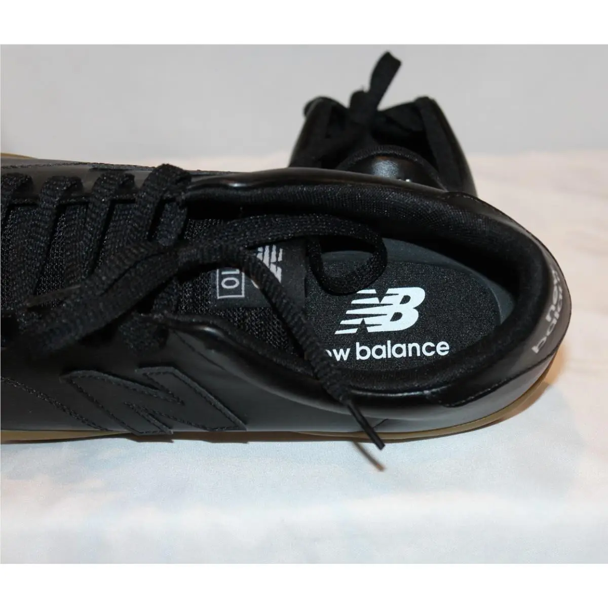 New Balance shoes - New Balance 210 - Black 5
