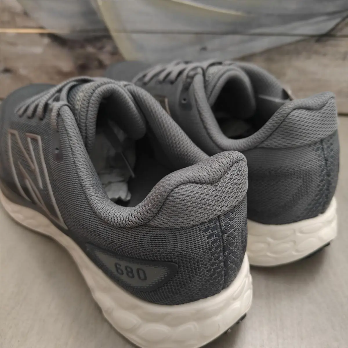 New Balance shoes - 680 - Gray (UPC: 197375620022) 4
