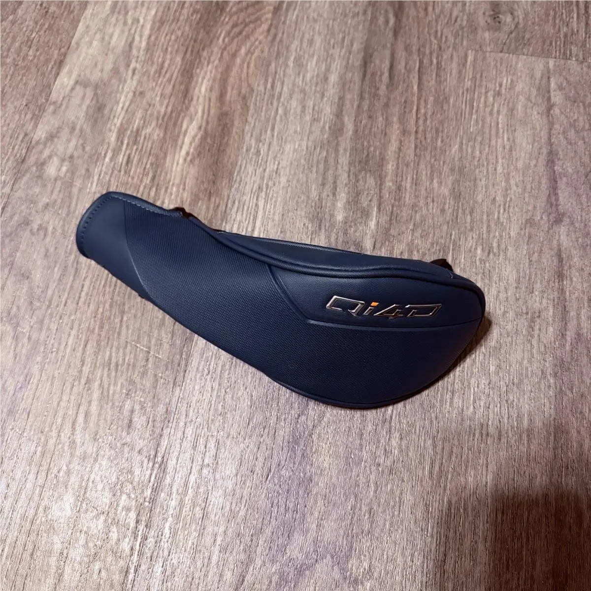 TaylorMade  - Qi4D 7