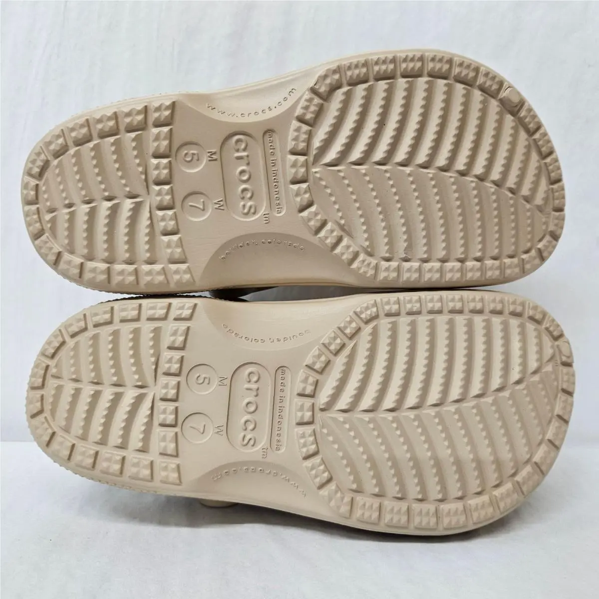 Crocs shoes - Chai Tan 12