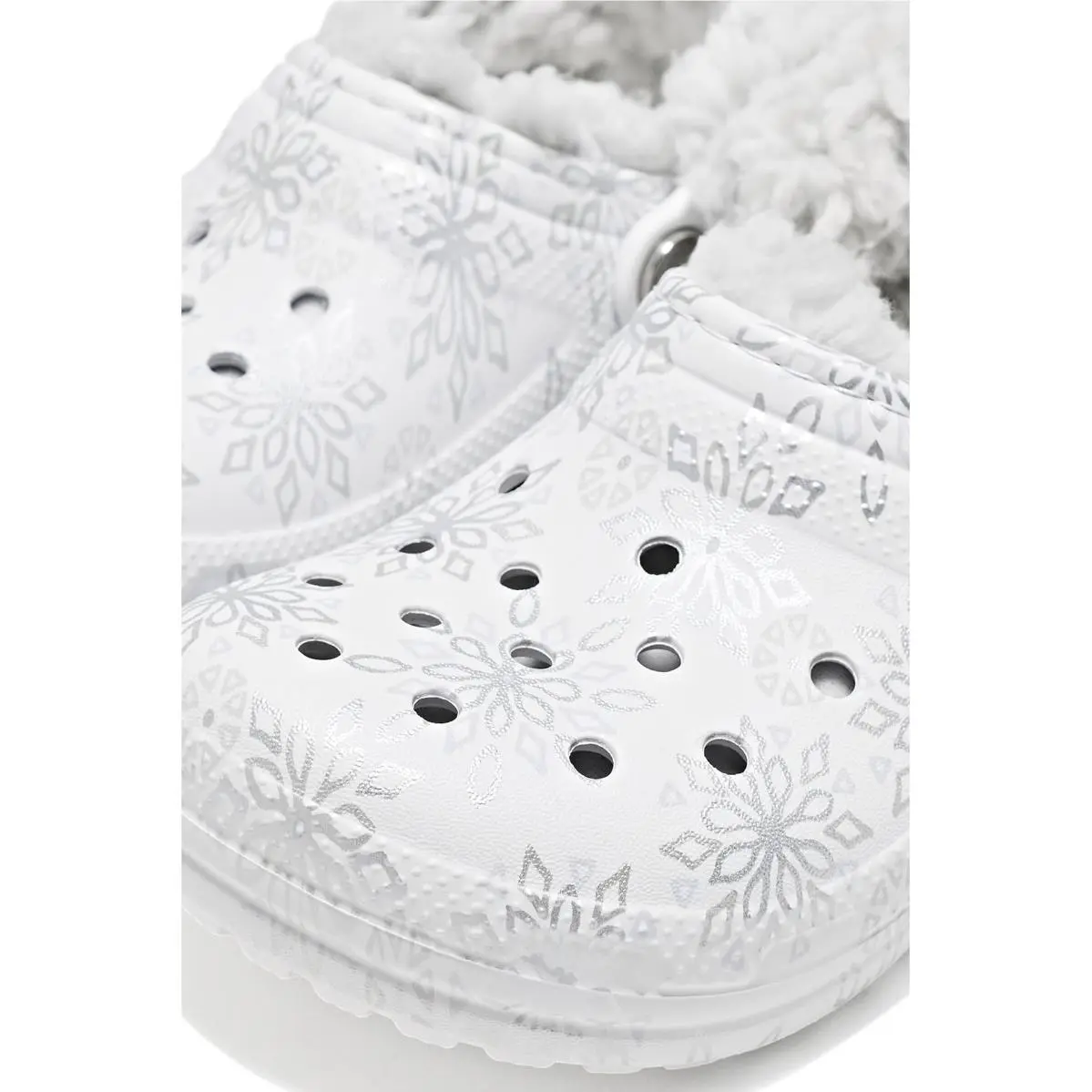 Crocs shoes - Snow White 4