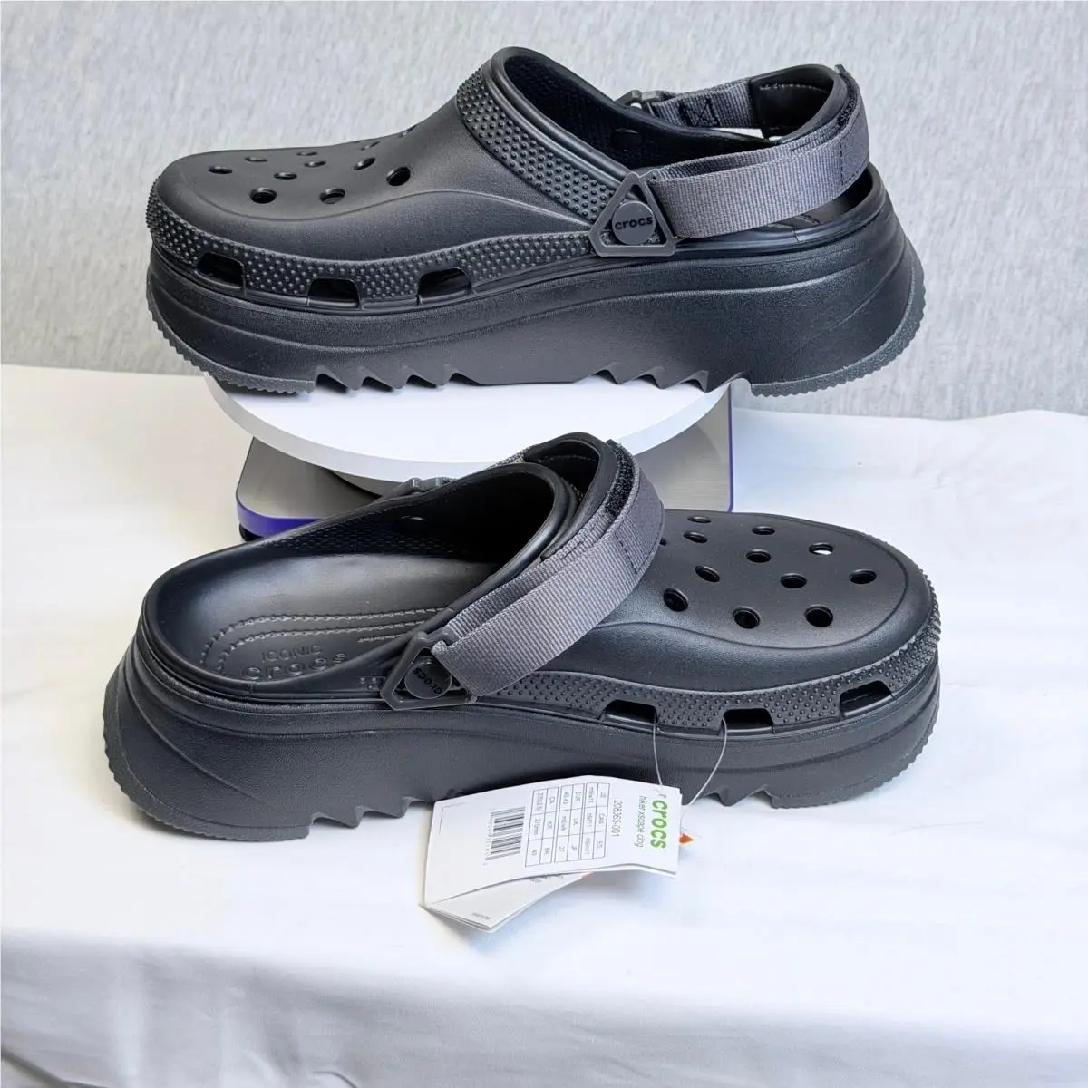 Crocs shoes - Hiker Xscape Clog - Hiker Xscape Clog - Black 1