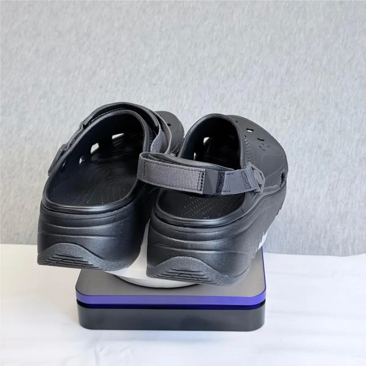 Crocs shoes - Hiker Xscape Clog - Hiker Xscape Clog - Black 2