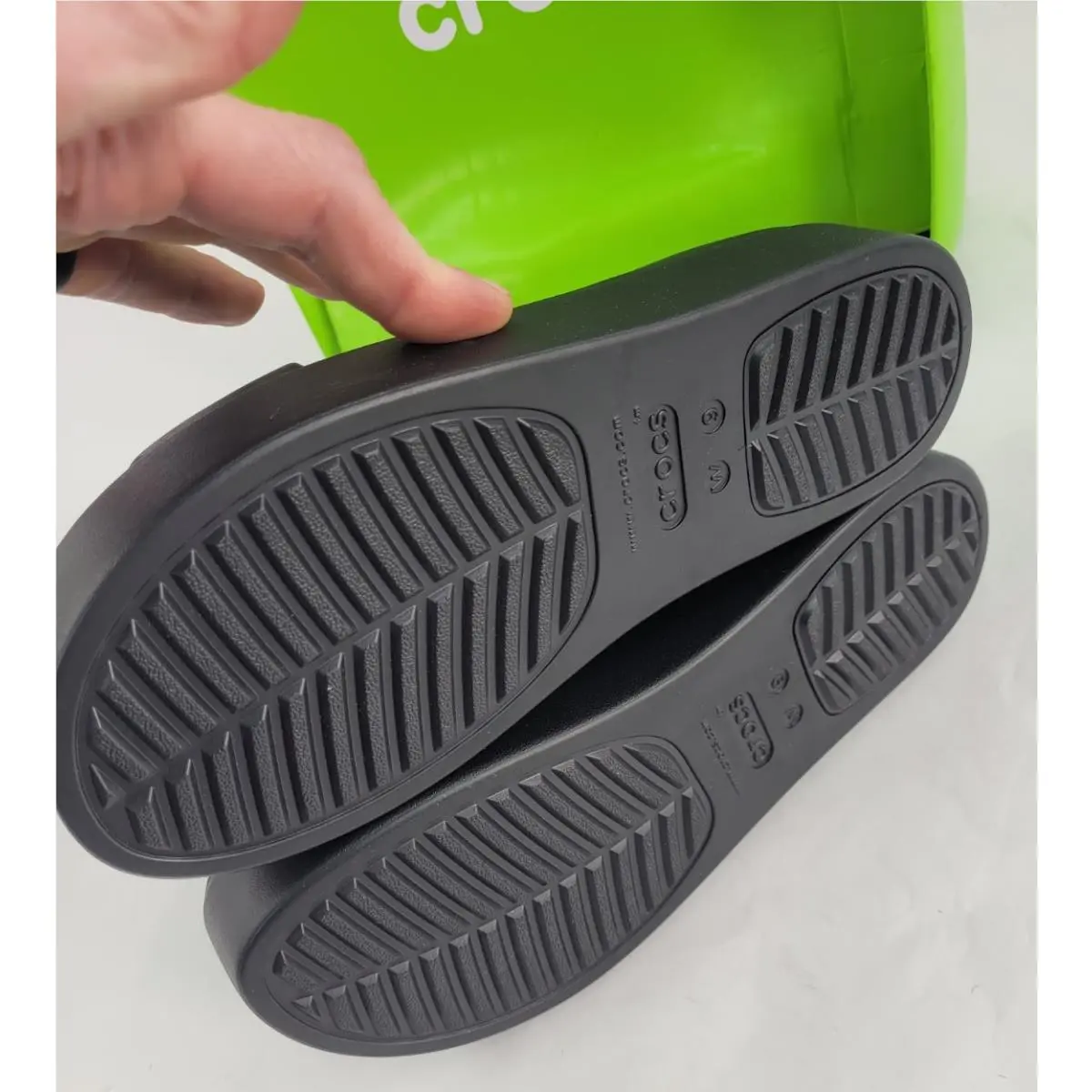Crocs shoes - Crocs Brooklyn 4U - Brooklyn - 210676-001 - Black (UPC: 196265845644) 5
