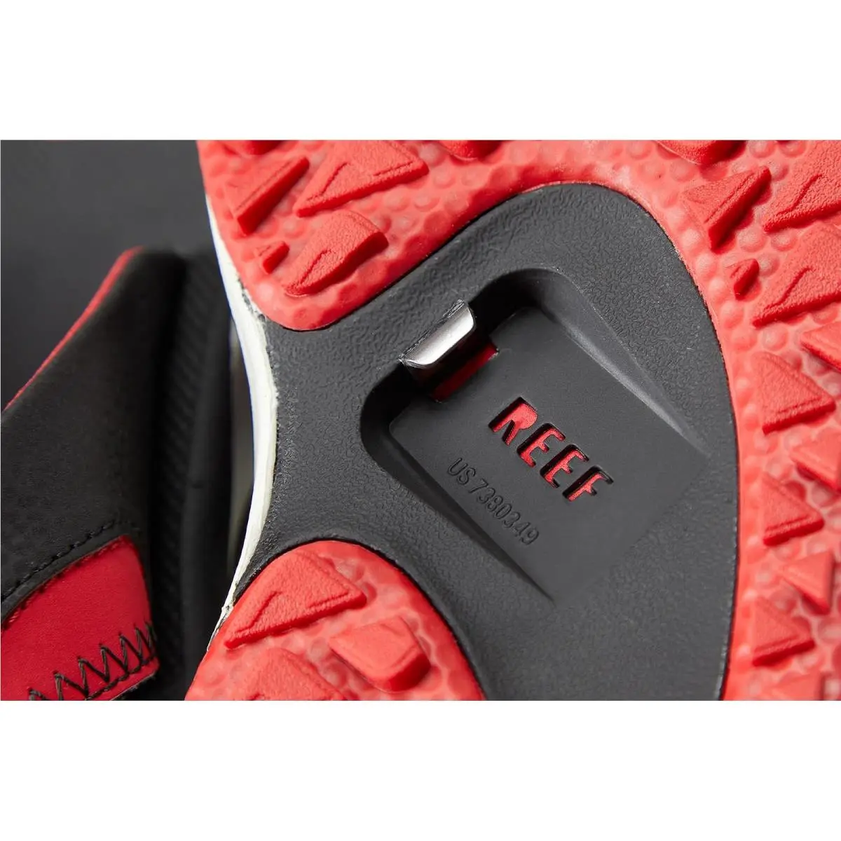 Reef shoes - Black/Red 11