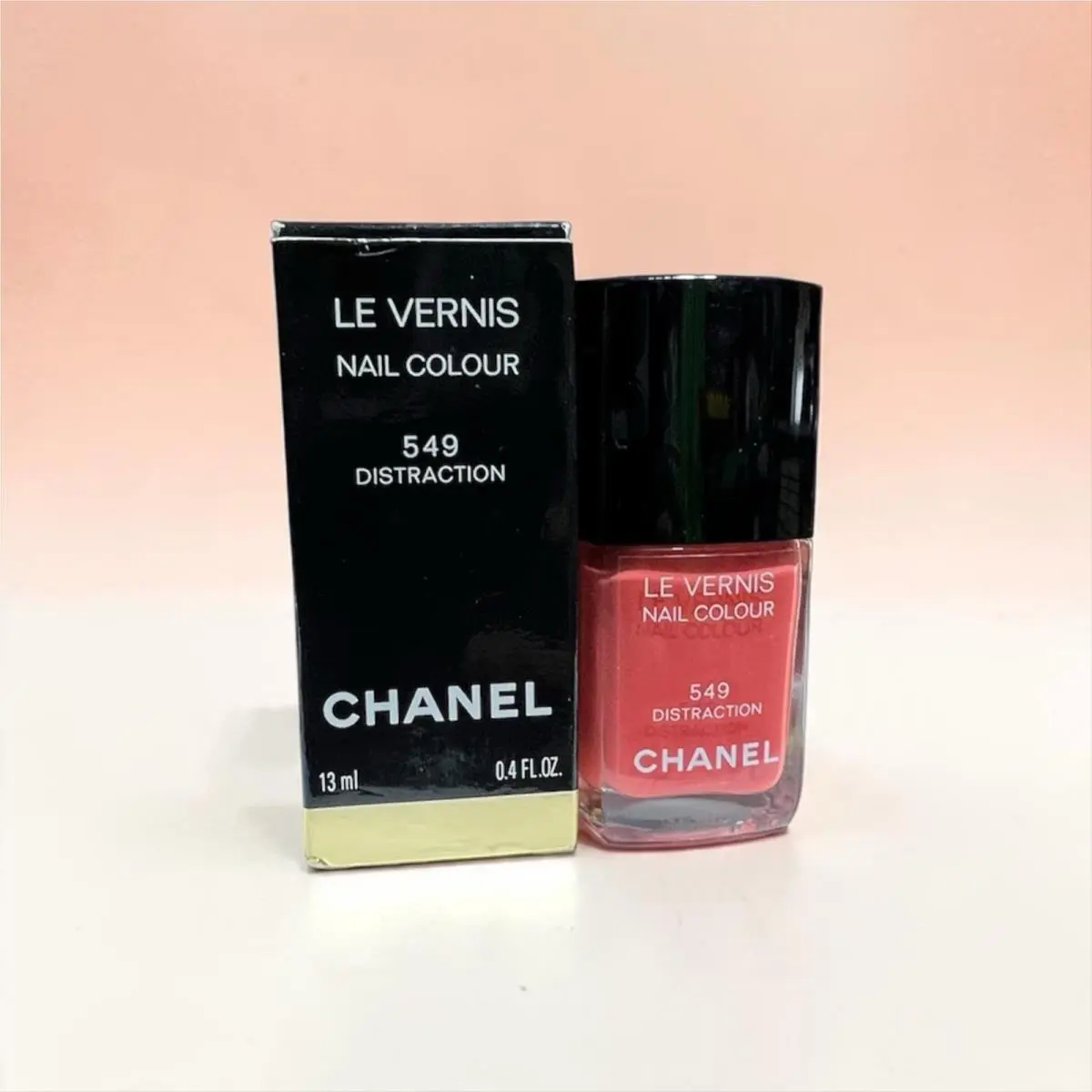 Chanel Le Vernis Nail Colour 549 Distraction Coral Pink Shimmer 13ml / 0.4oz