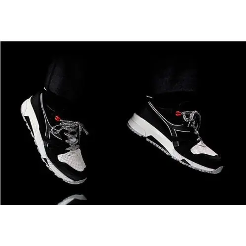 Diadora shoes - Black 3