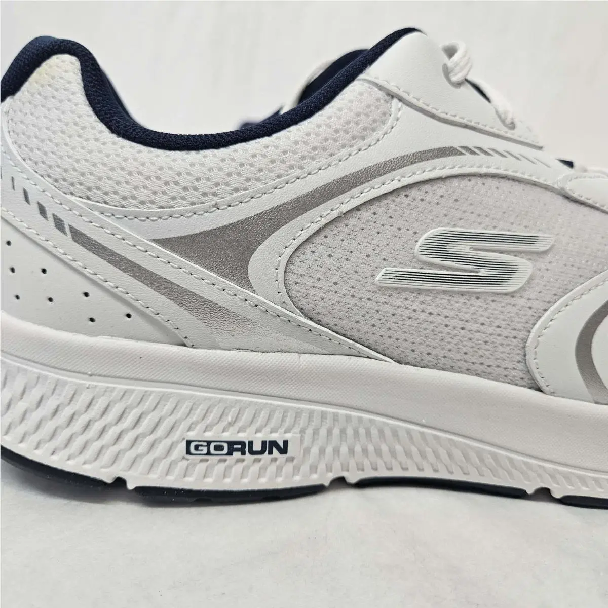 Skechers shoes - White / Navy 5