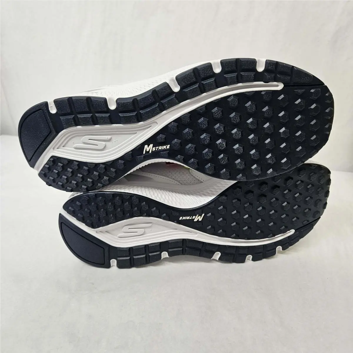 Skechers shoes - White / Navy 7