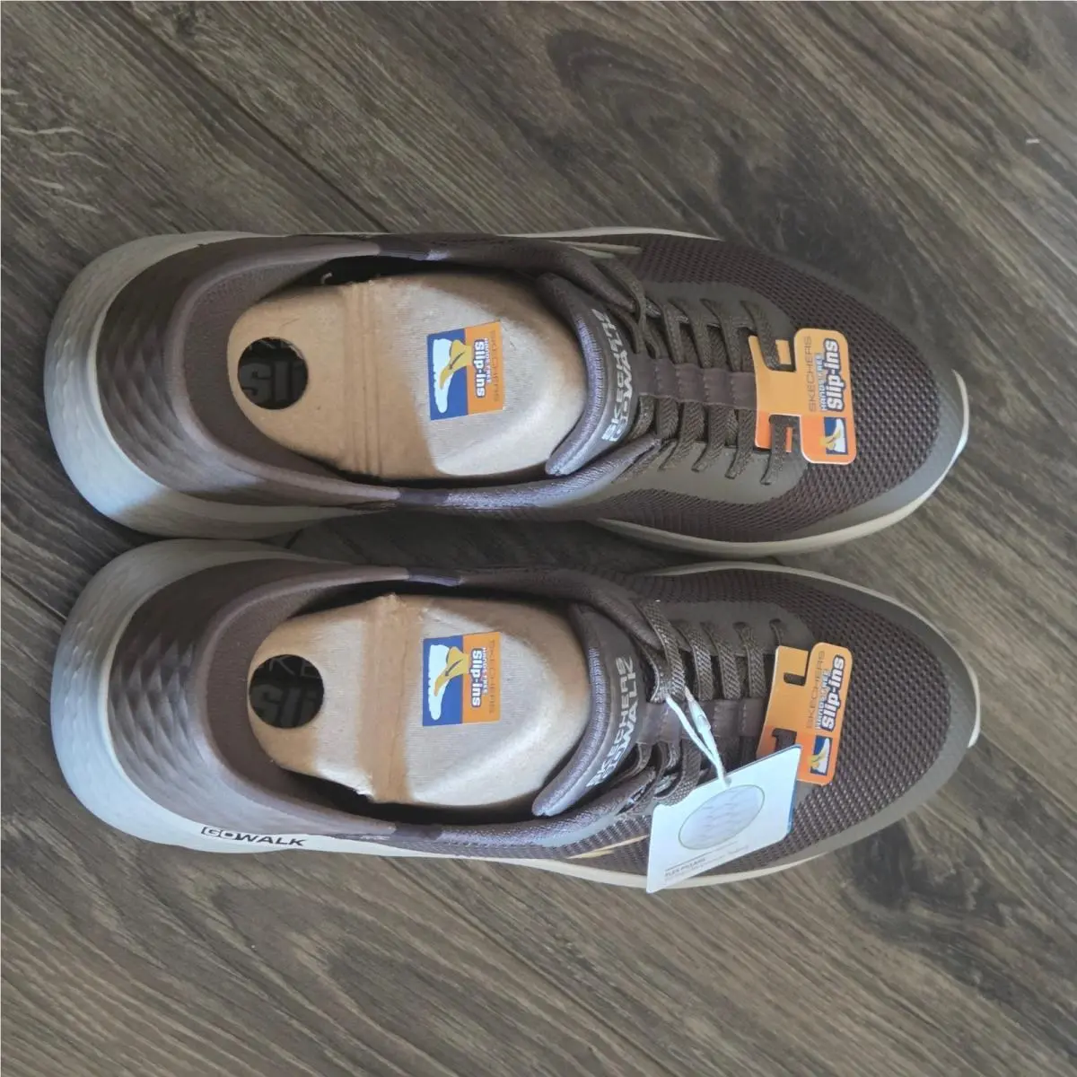 Skechers shoes - GO WALK Flex Hands Up - Brown 9