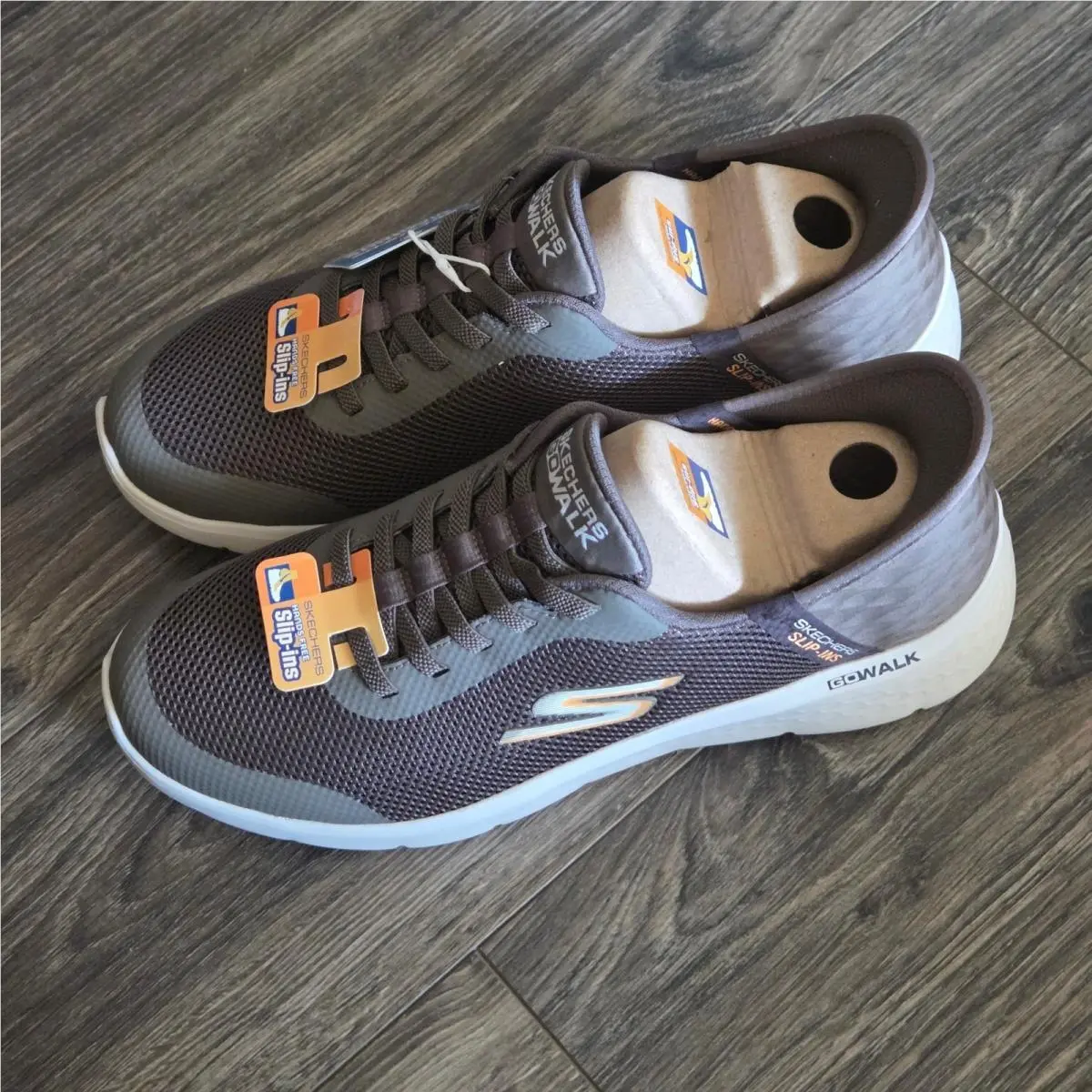 Skechers shoes - GO WALK Flex Hands Up - Brown 4