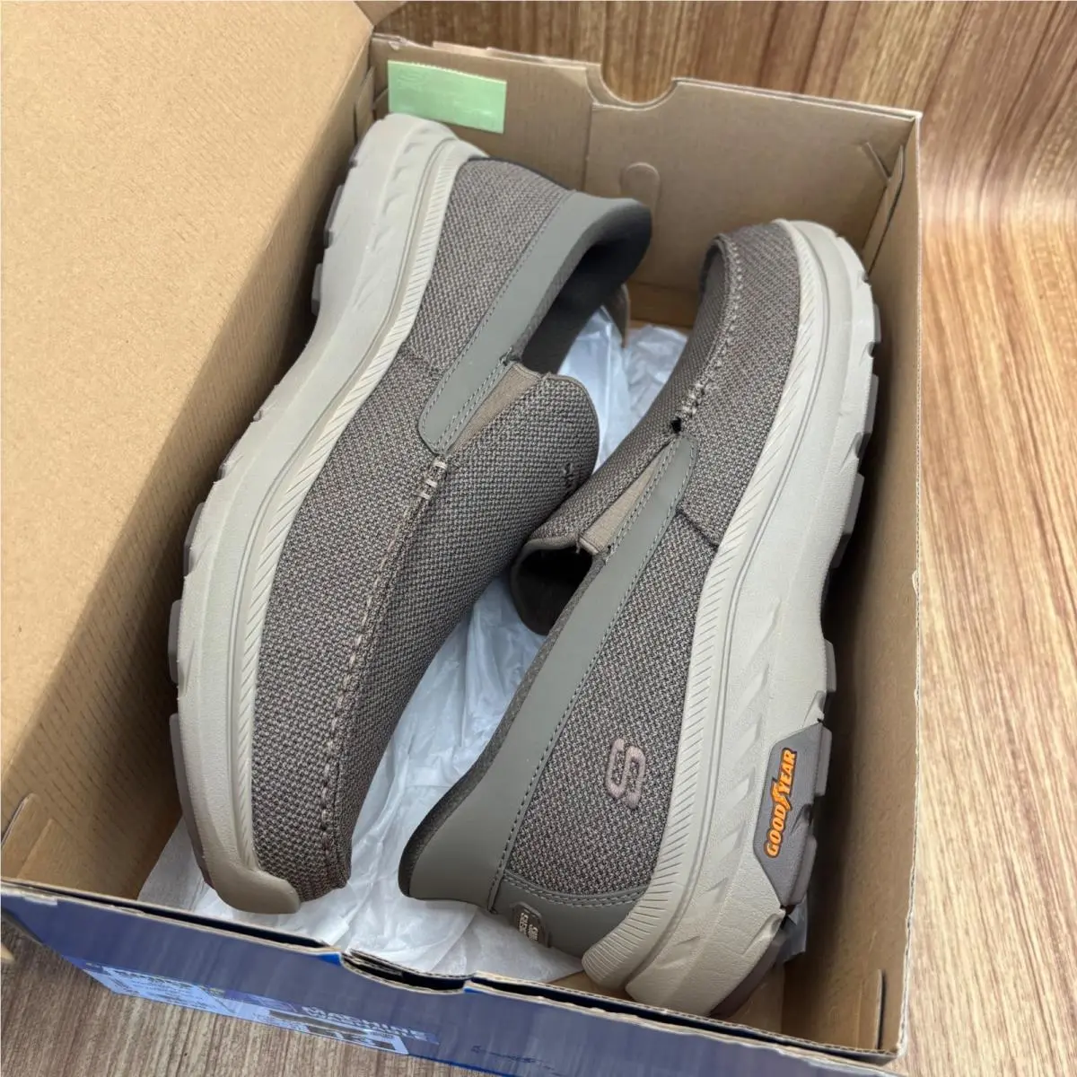 Skechers shoes - Beige 4