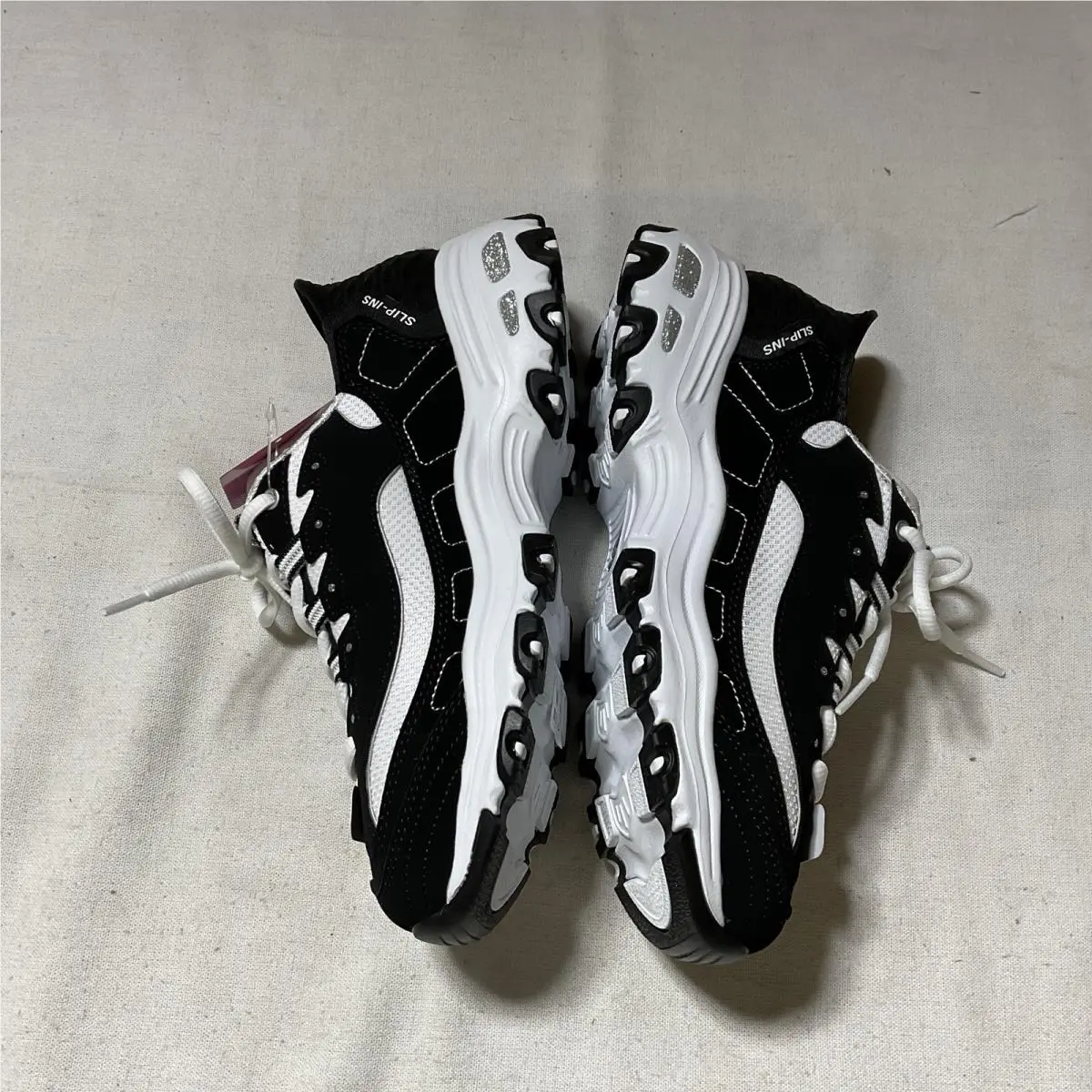 Skechers shoes - SKECHERS D`Lites - Black/White 3