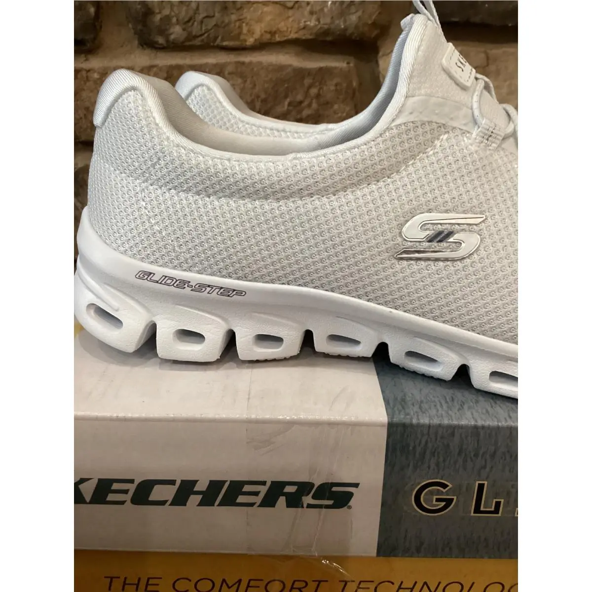 Skechers shoes - Glide-Step Glistened - Glistened - White 4