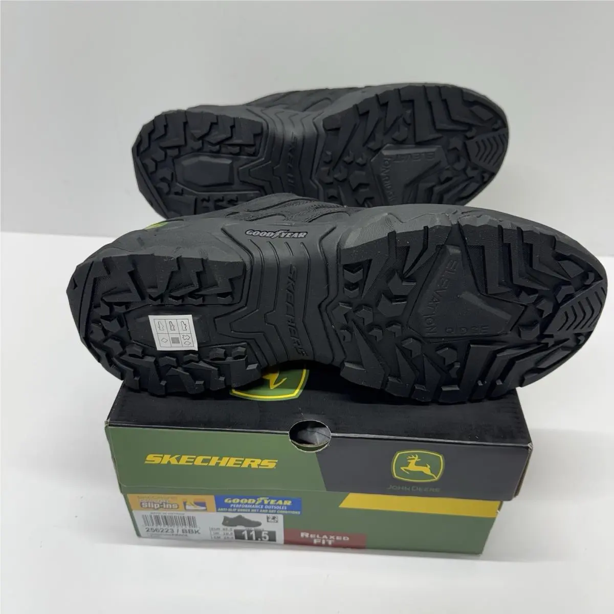 Skechers shoes - Skechers Relaxed Fit TERRA FORM-PIERCE - 256223/BBK - Black 5