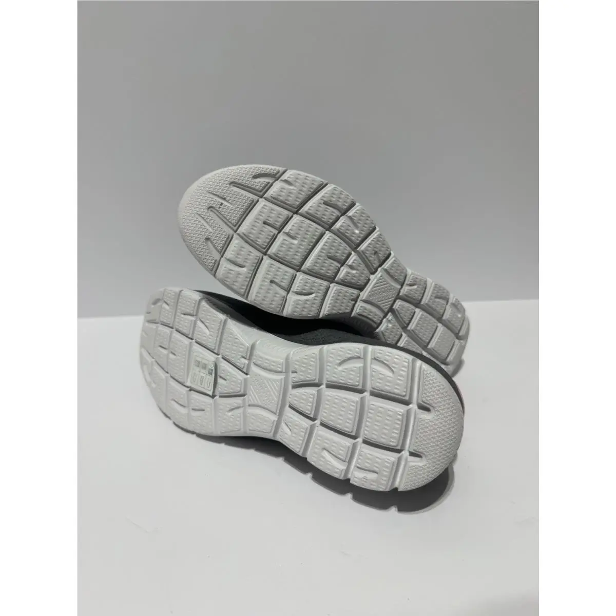 Skechers shoes - Skechers Summits Radiant Flow - Summits Radiant Flow - Gray 3