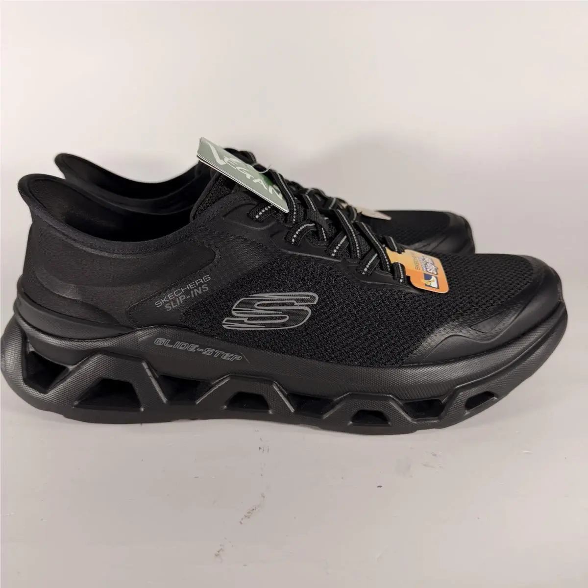 Skechers shoes - Skechers Glide-Step Altus Turn Out - Black 1