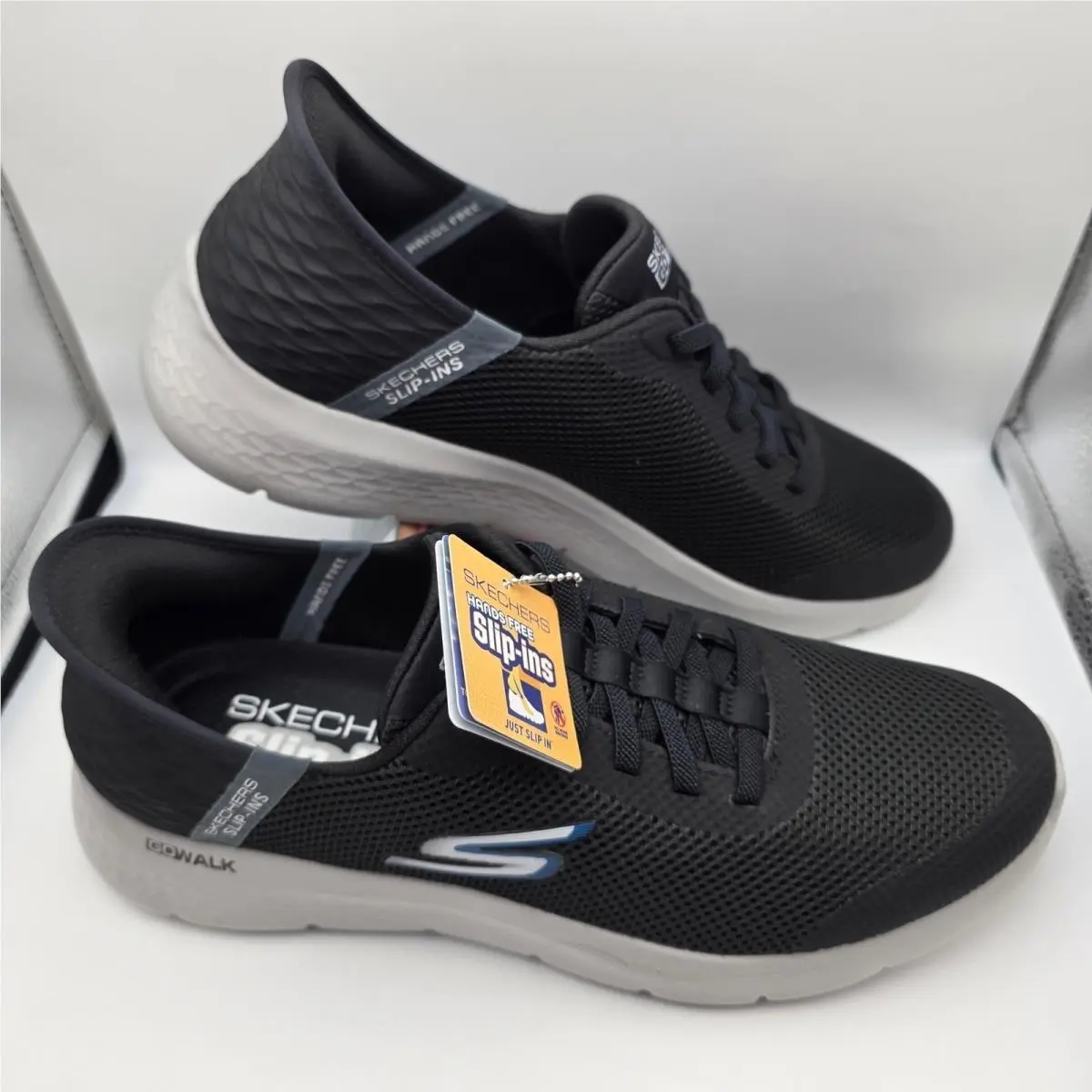 Skechers shoes - Skechers Go Walk Flex Hands Up - Black 5