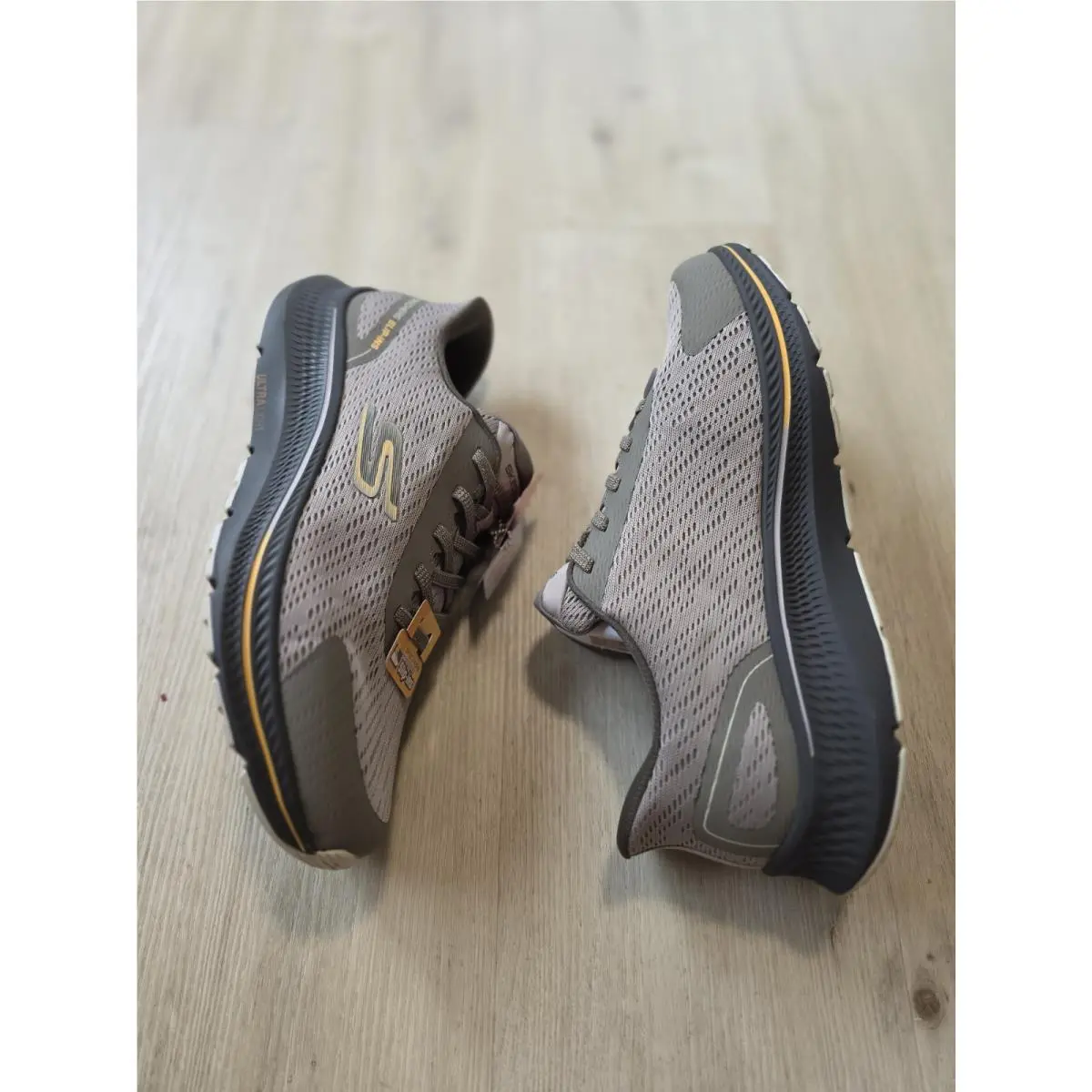 Skechers shoes - Skechers GO RUN - RUN - 220880WW - Taupe (UPC: 0198376593445) 1