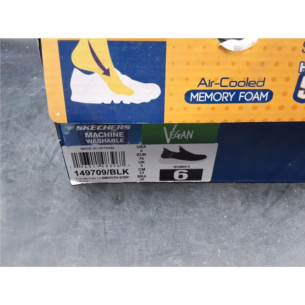 Skechers shoes - Ultra Flex 3.0 Smooth Step - Black (UPC: 196311483967) 6