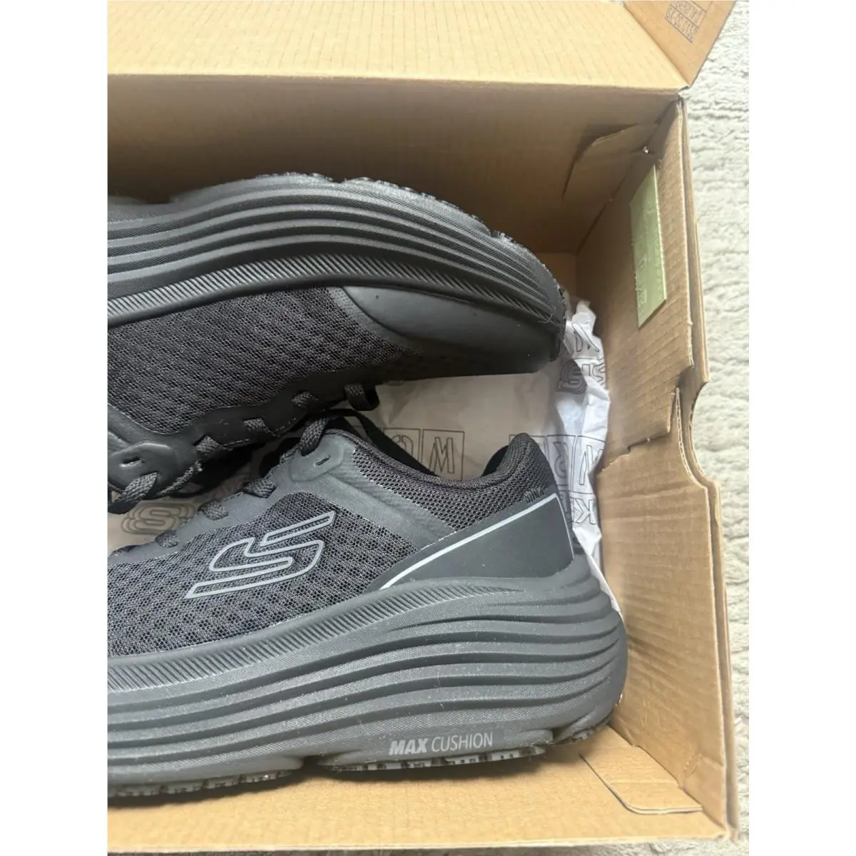 Skechers shoes - Work Slip-Resistant: Max Cushioning Endeavour - 108367 BLK - Black 1