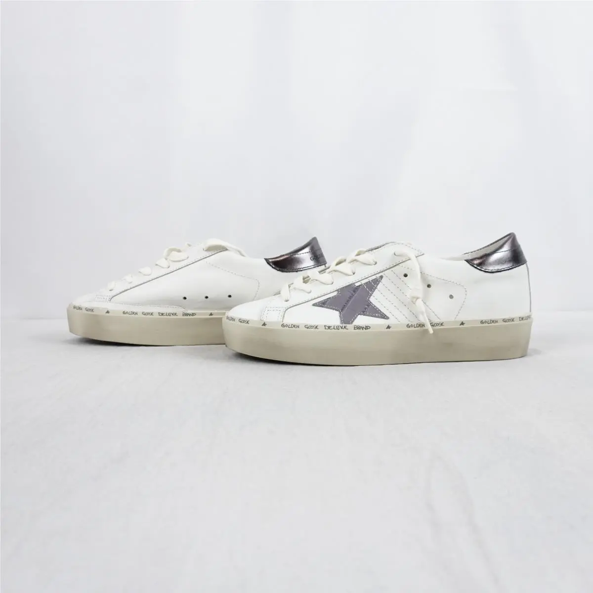 Golden Goose shoes - GWF00118F00786512352 - GWF00118 F007865 12352 - Multicolor (UPC: 8058807111391) 0