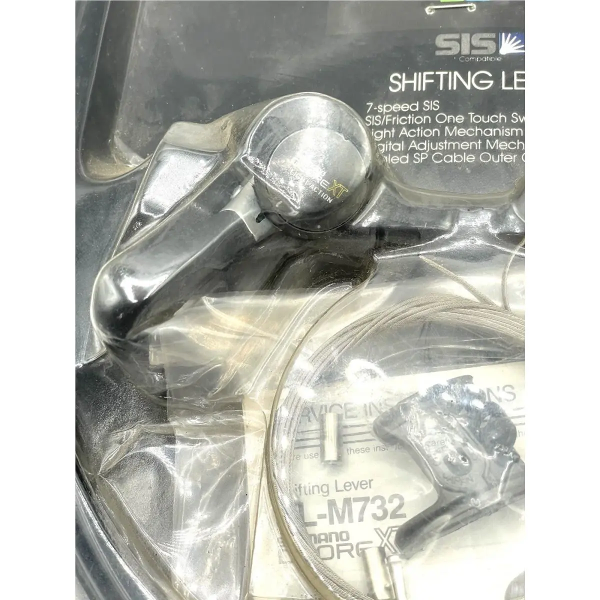 Shimano  - Deore XT - Deore - SL-M732 - Black 2