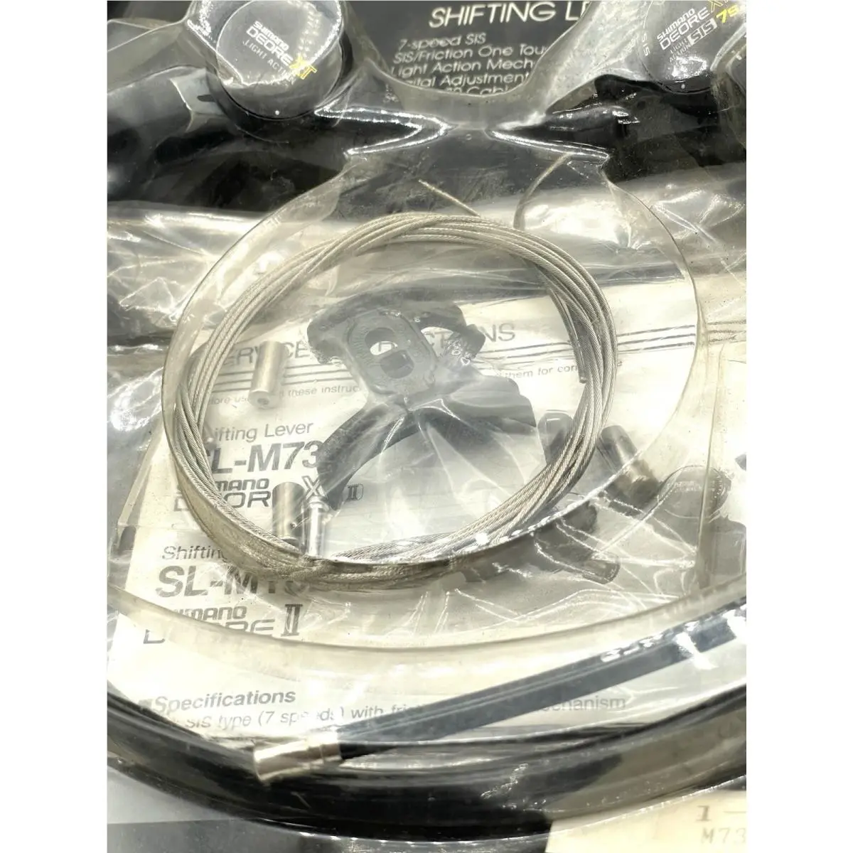 Shimano  - Deore XT - Deore - SL-M732 - Black 4