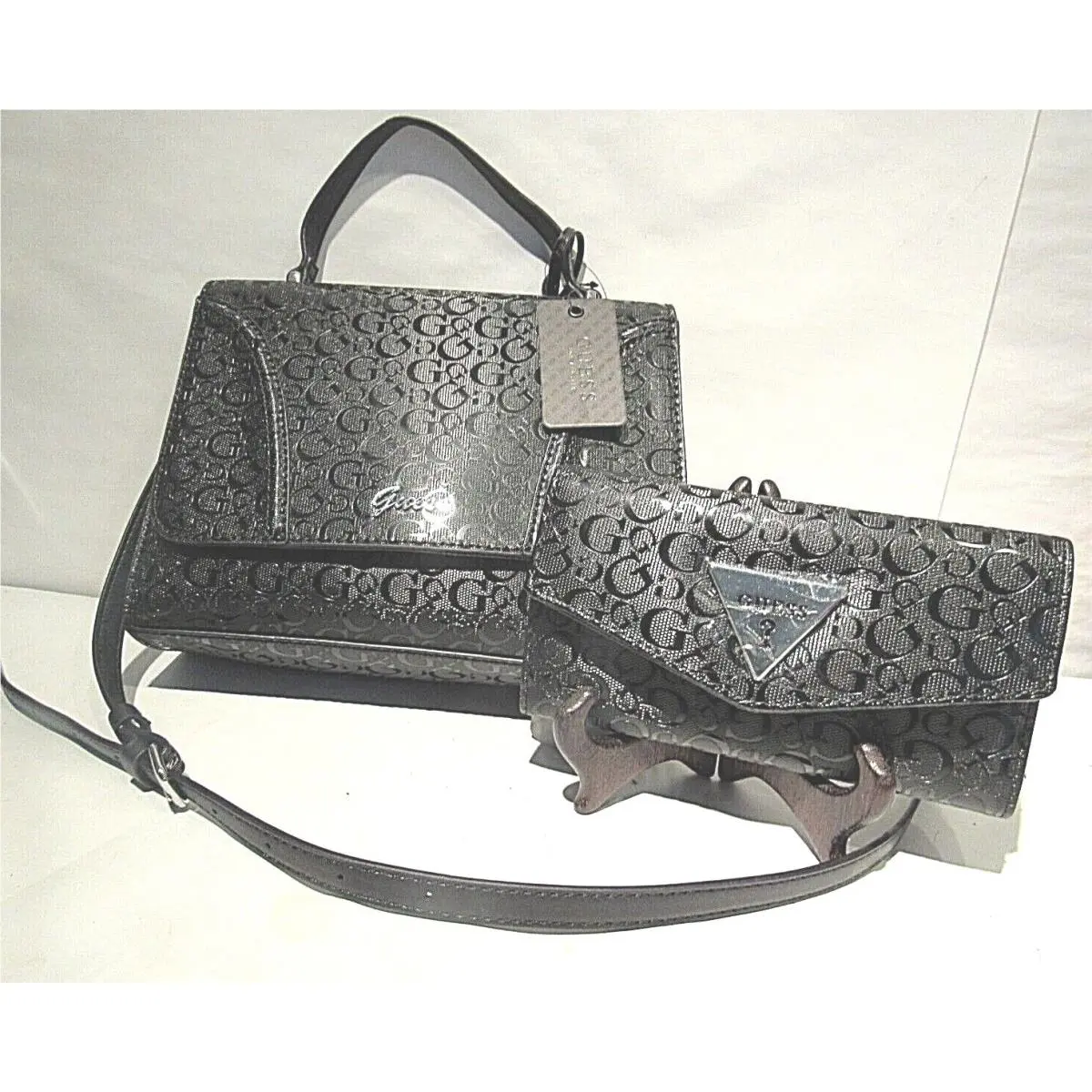 Merilee Shoulder/handbag Free US Shipping by Guess
