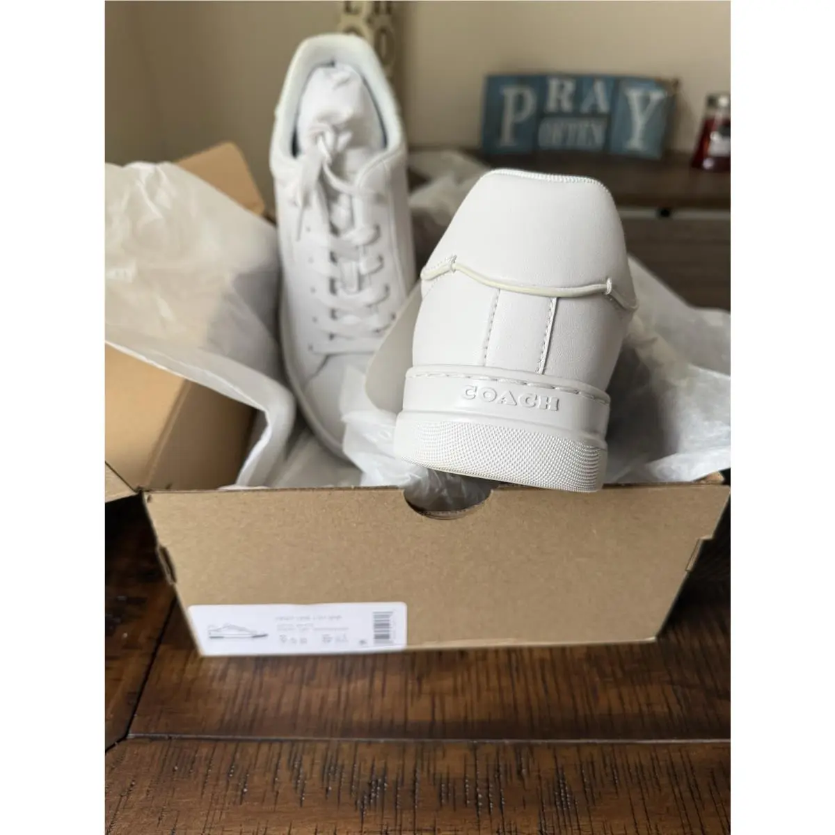 Coach shoes - Coach Clip - Clip - White/Classic Design Back 0