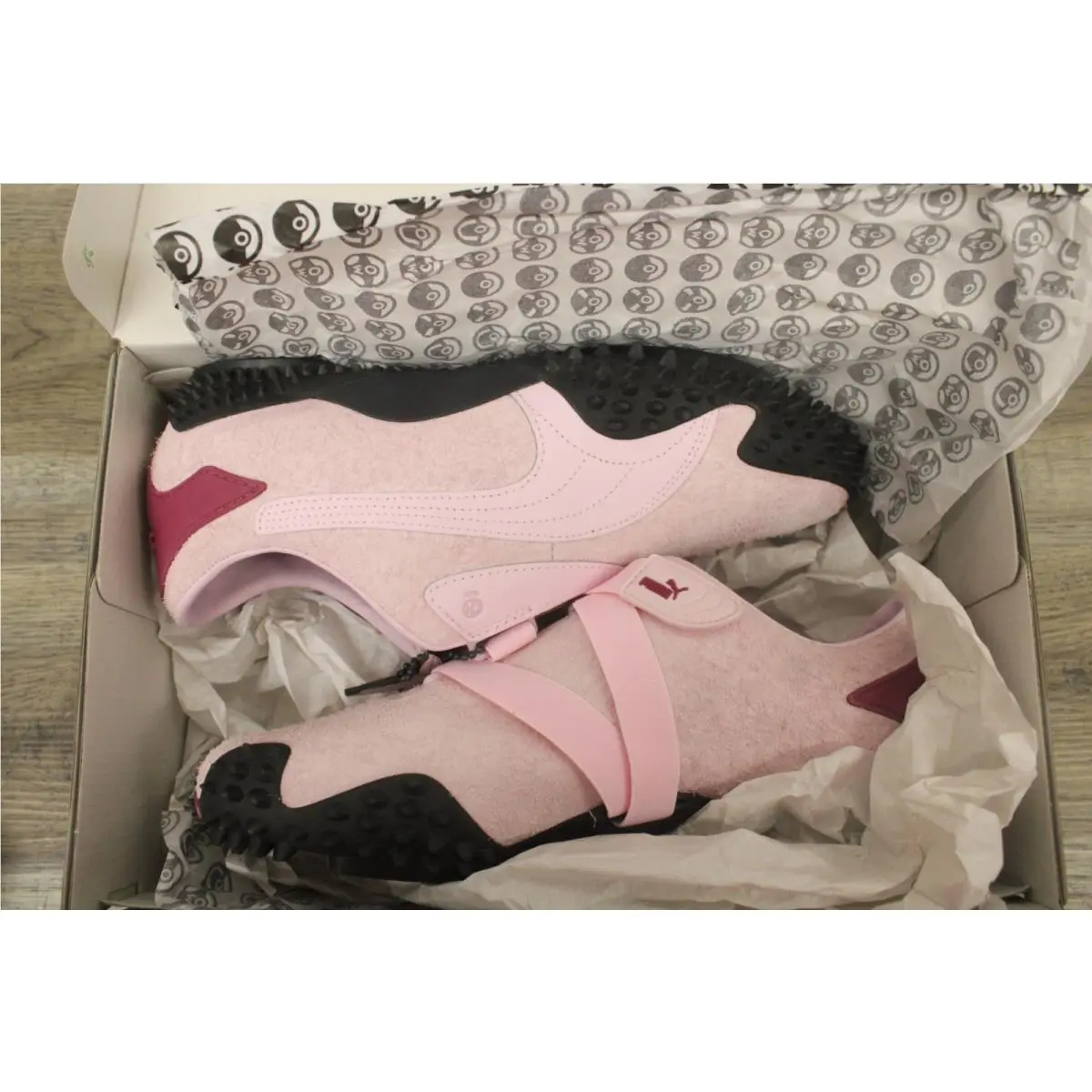 Puma shoes - PUMA x POKÉMON Mostro Espeon - 407010-01 - Pink 3