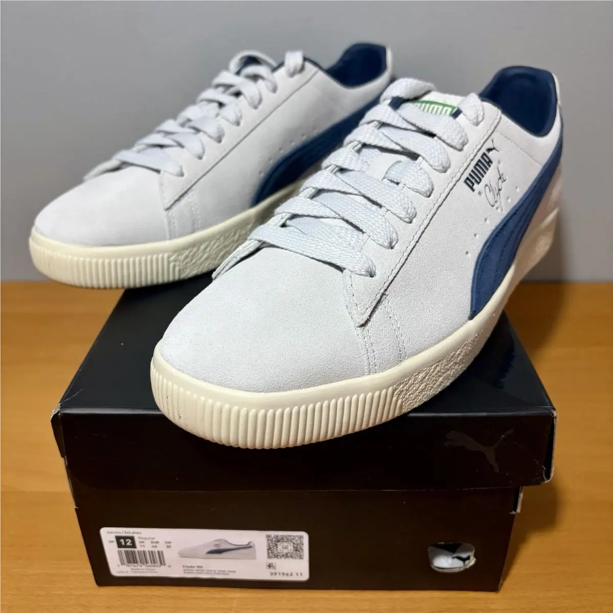 Puma shoes - PUMA Clyde - Clyde - 391962 11 - Silver 1