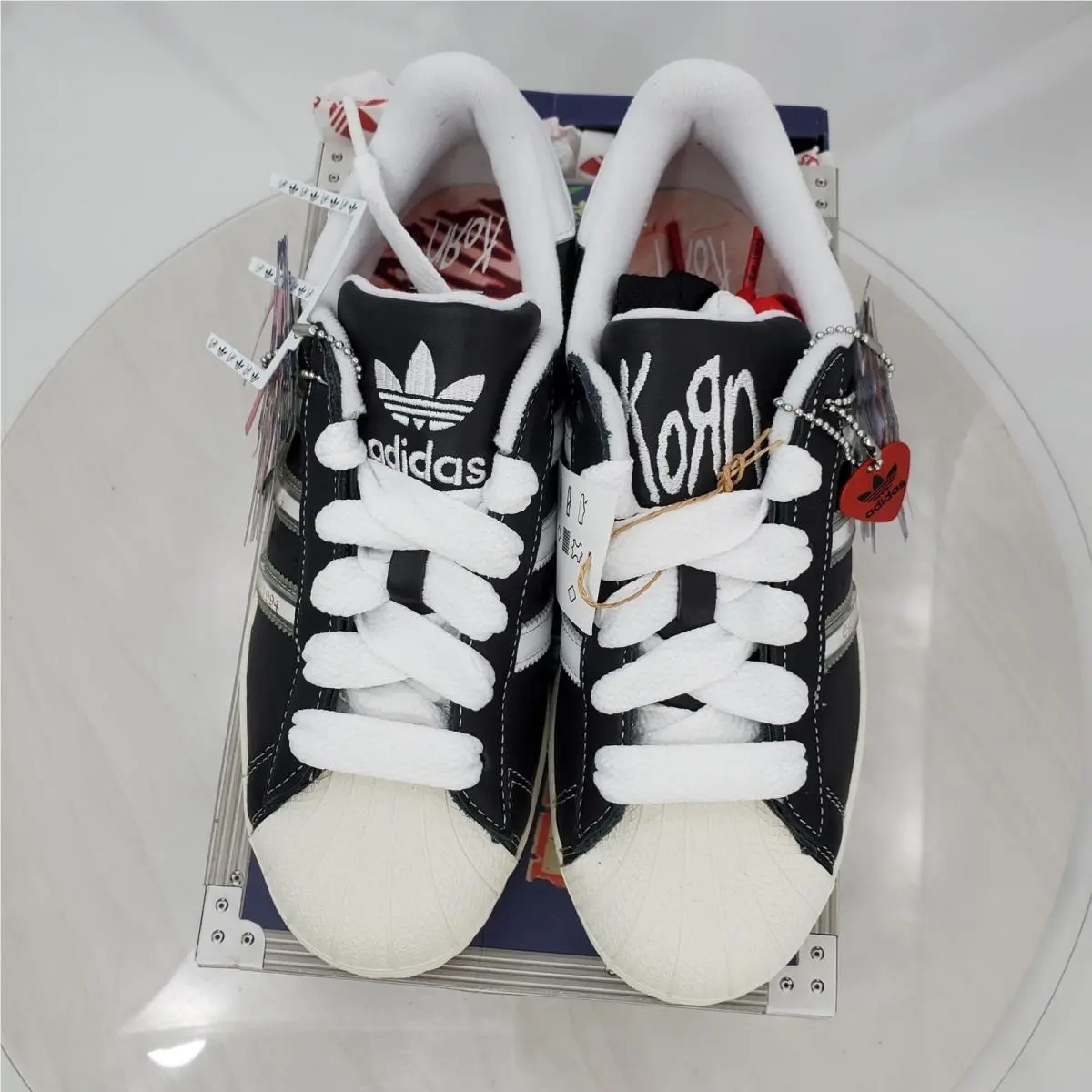 Adidas shoes - adidas Superstar Korn - Superstar Korn - IH3133 - Black 2