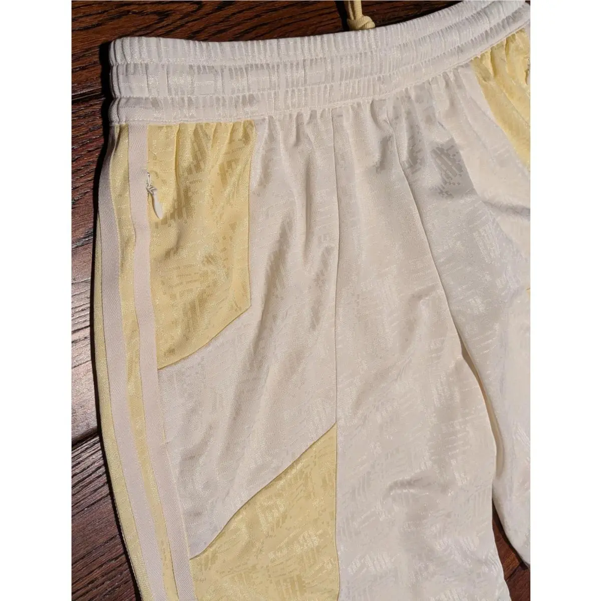 Adidas clothing - white, gold/yellow 1