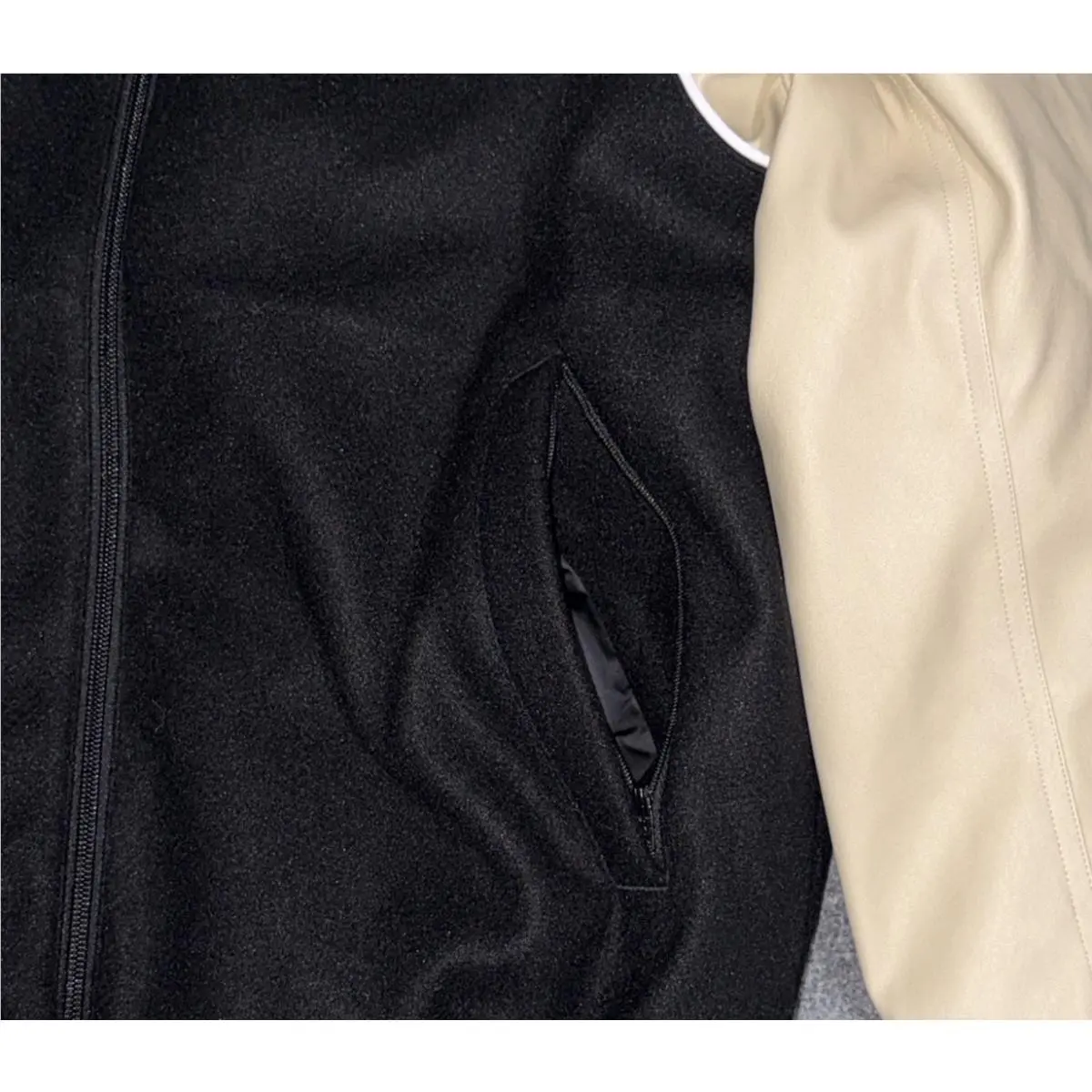 Adidas clothing - Black 3