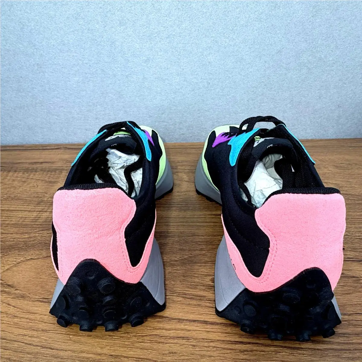 New Balance shoes - New Balance 327 - MS327EA - Multicolor 4