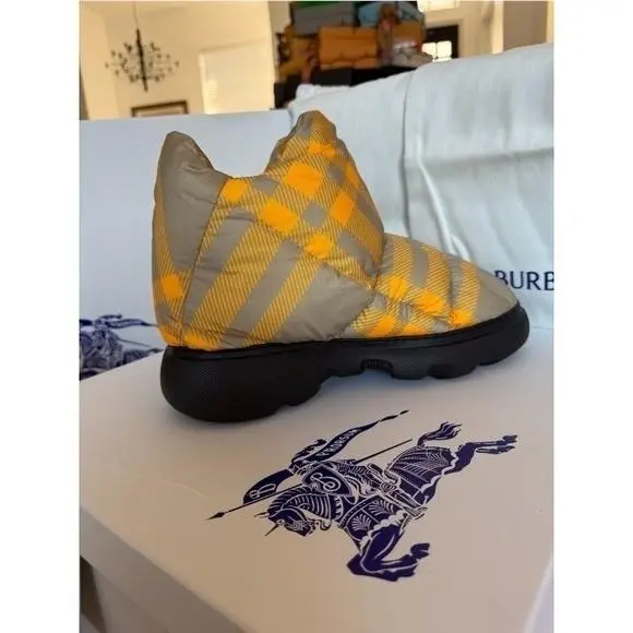 Burberry shoes - Hunter - Hunter - Yellow 1