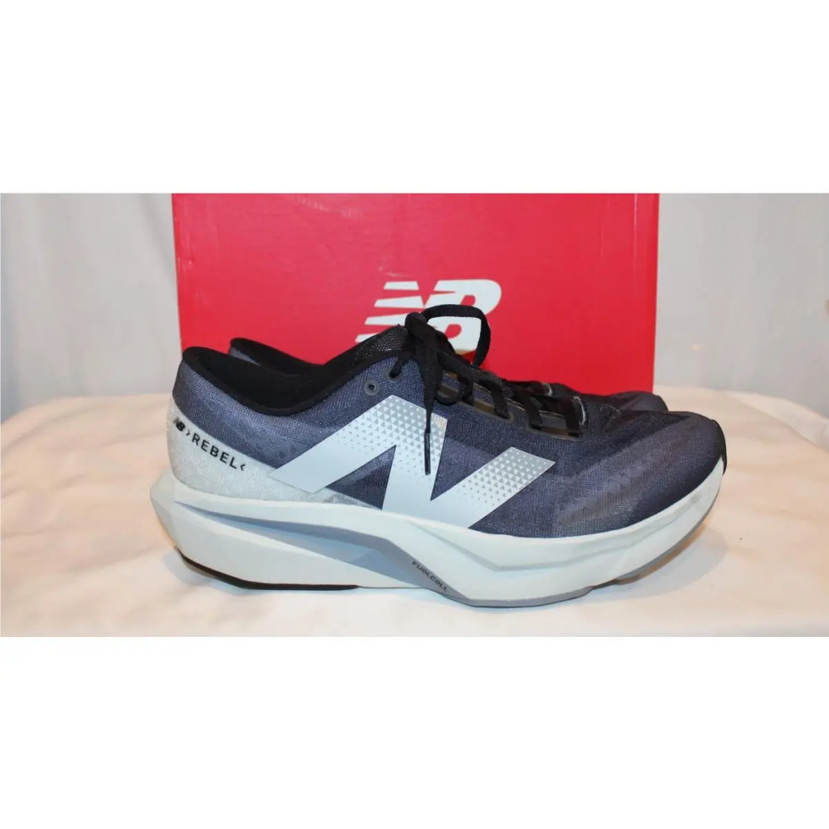 New Balance shoes - New Balance FuelCell Rebel V4 - GRAY BLACK 1