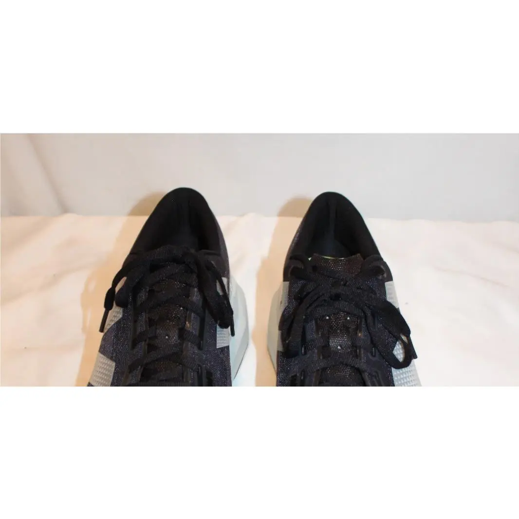 New Balance shoes - New Balance FuelCell Rebel V4 - GRAY BLACK 2