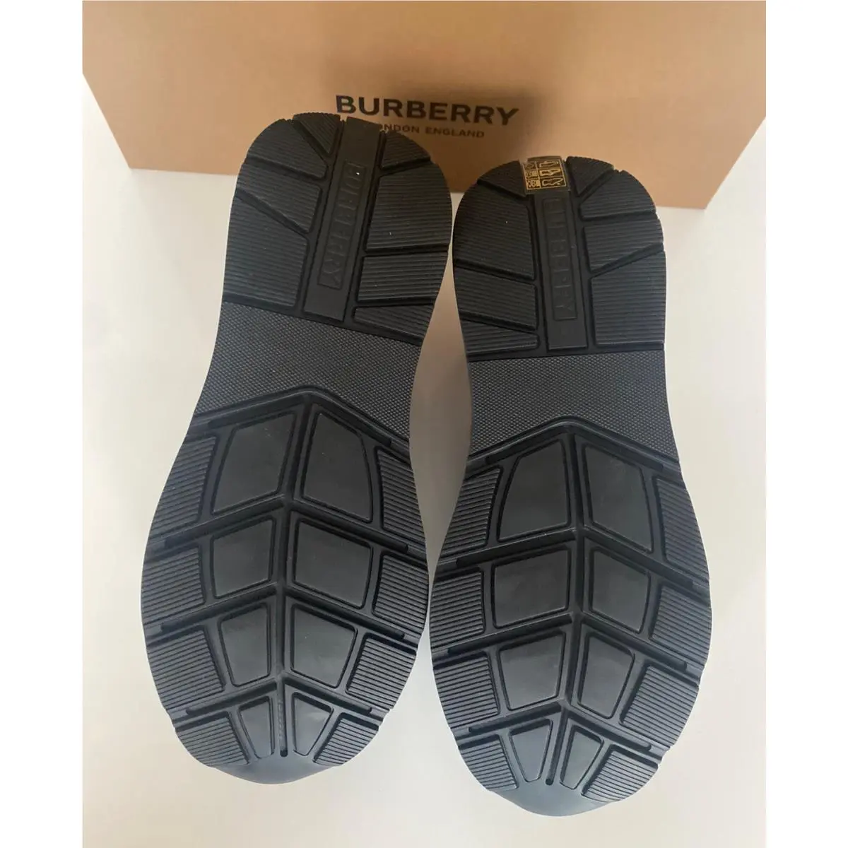 Burberry shoes - 8045292 - 8045292 - Beige/Green 6