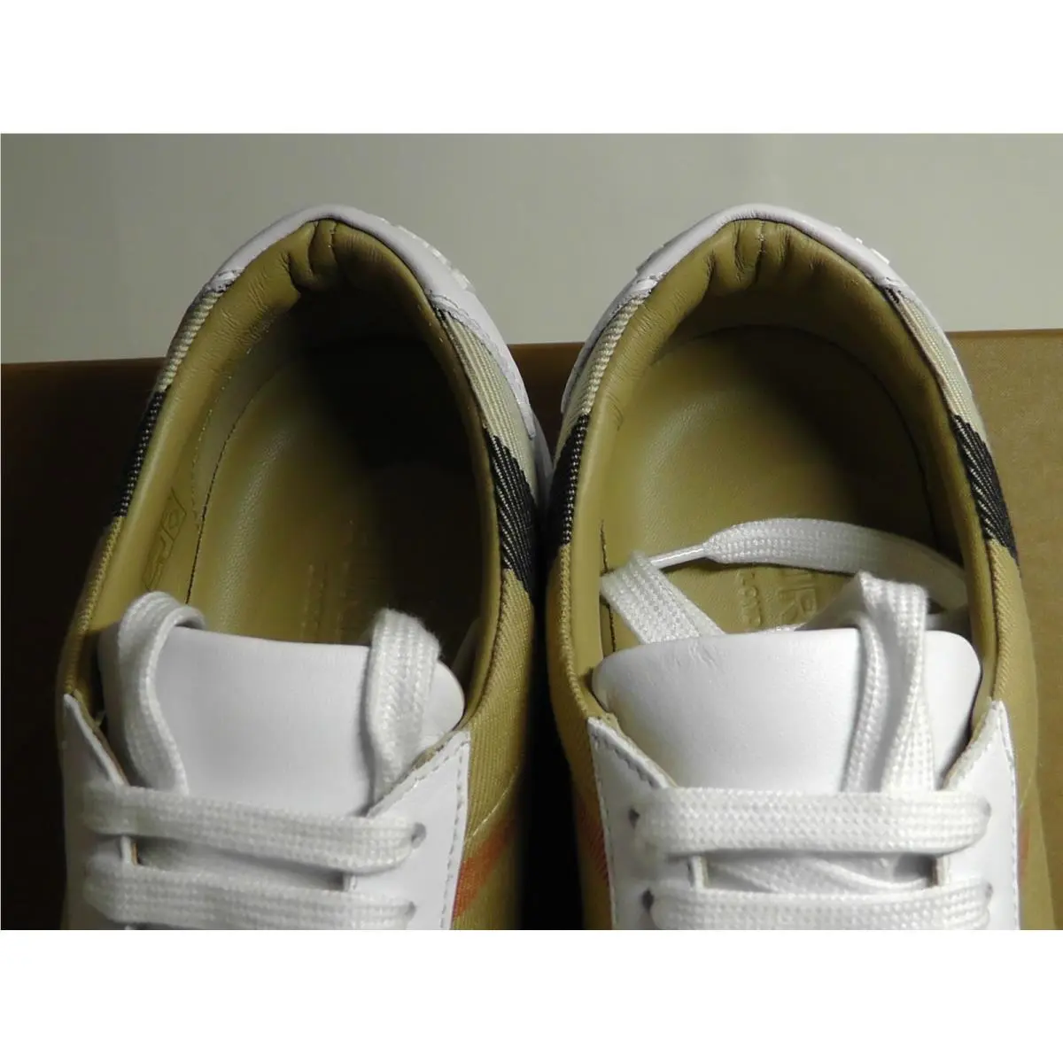 Burberry shoes - Burberry Salmond Check - Salmond Check - White 16