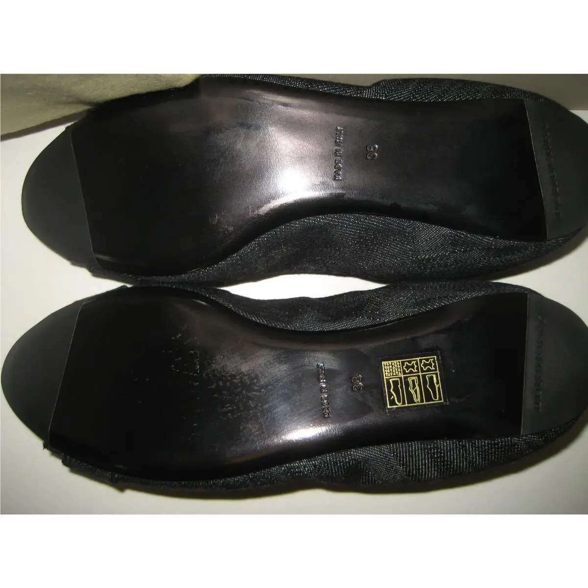 Burberry shoes - Navy 8